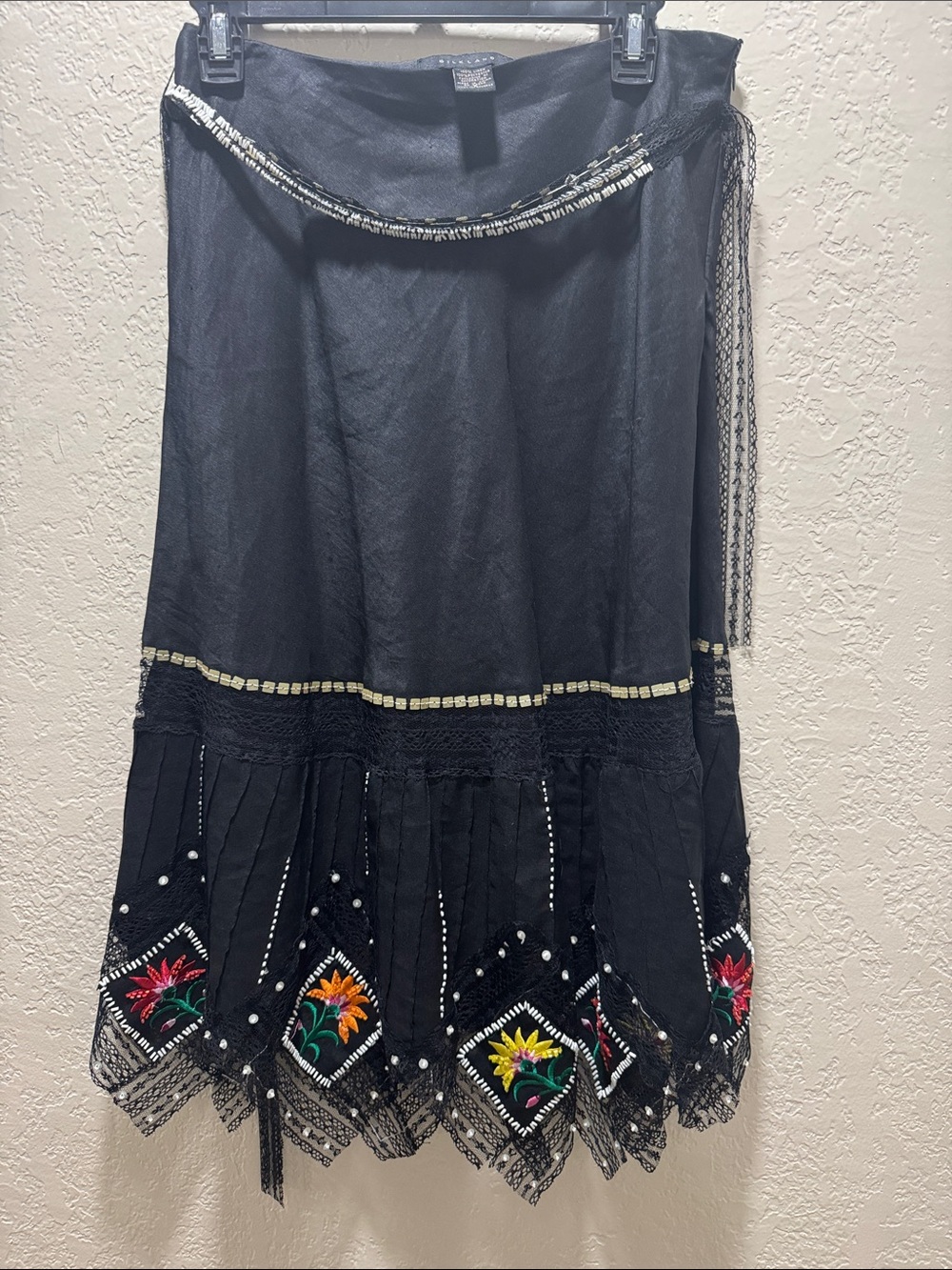Silkland Black Linen Floral Embroidered Beaded Lace Skirt Size 6
